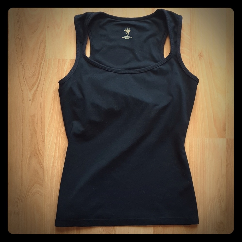 Prana tank